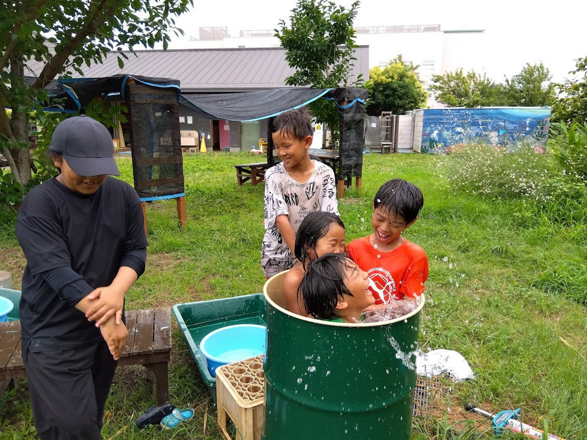 子供　風呂　着替え ドラム缶風呂にわくわく！ | うらっこの日々